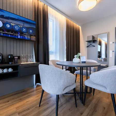 Hotel apartamentowy Bright Sued Senne - Neueroeffnung - New Opening