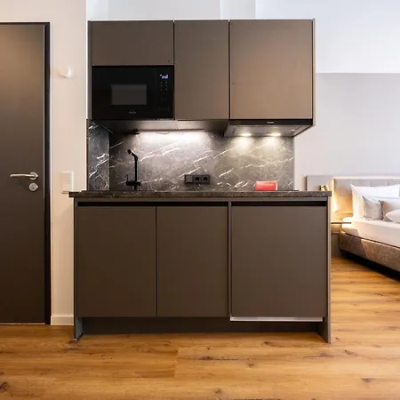 Bright Sued Senne 4*