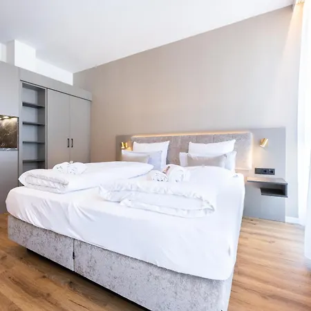 Bright Sued Senne Hotel apartamentowy