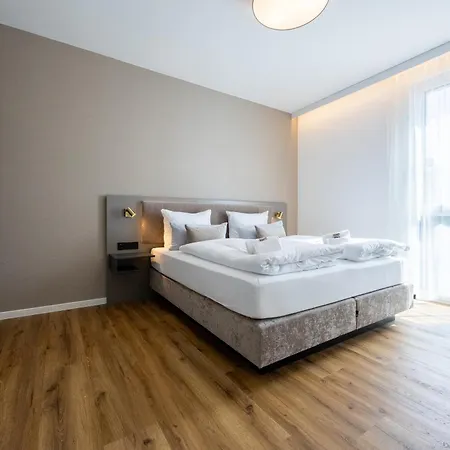 Hotel apartamentowy Bright Sued Senne - Neueroeffnung - New Opening