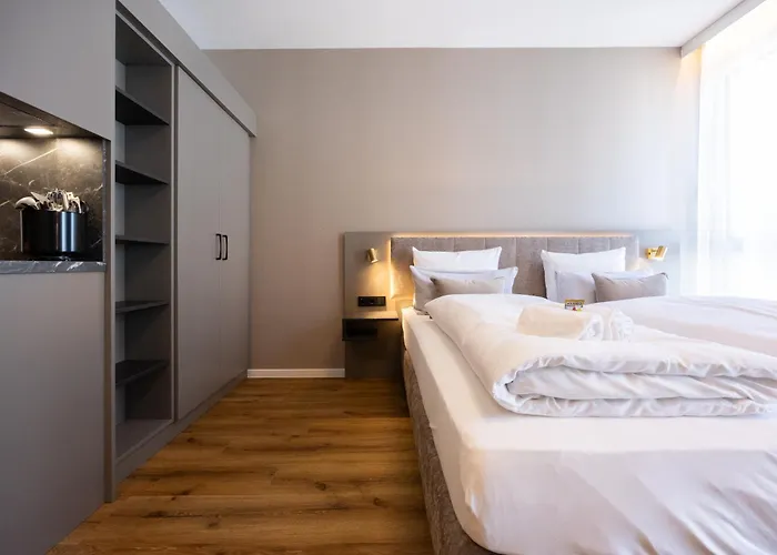 Bright Sued Senne - Neueroeffnung - New Opening Aparthotel Bielefeld